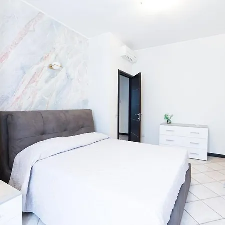 Apartment Cloe In Intra Verbania