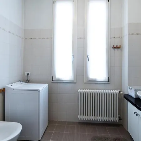 Cloe In Intra Apartment