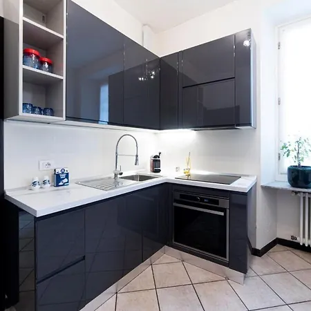 Cloe In Intra شقة *